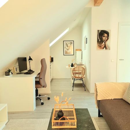 Homestay-Stylish, Zentral- Loft Apartment-Parking 잉골슈타트 외부 사진