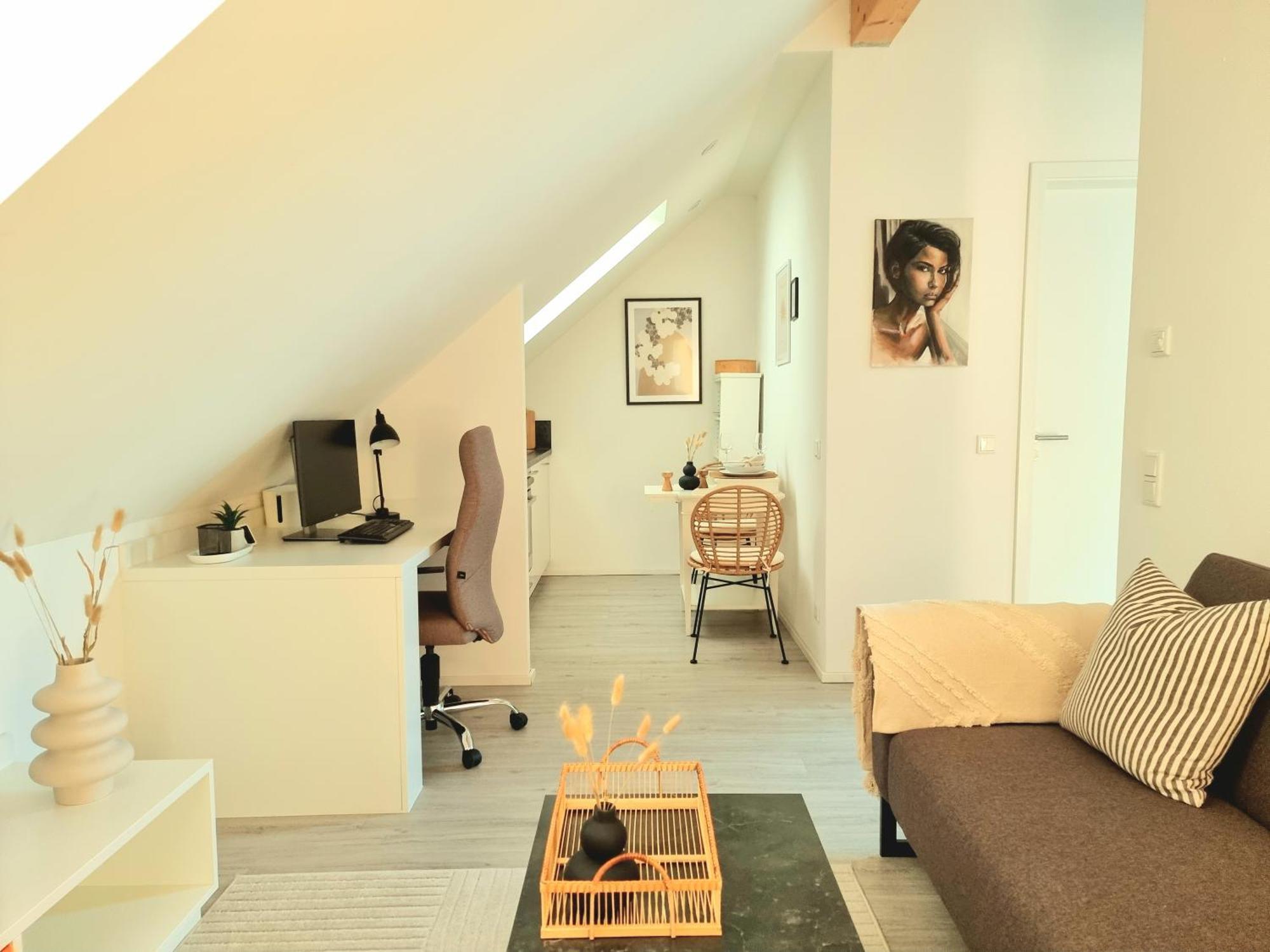 Homestay-Stylish, Zentral- Loft Apartment-Parking 잉골슈타트 외부 사진